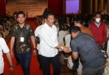 read news – 1.300 Orang Ikuti Pelatihan Berdasarkan Unit Kompetensi dan Pengukuran Produktivitas Kota Batam Walikota Batam HM Rudi menghadiri Pembukaan Pelatihan Jumat (5/5/2023). Pelatihan diikuti 1.300 peserta berdasarkan unit kompetensi dan pengukuran produktivitas tingkat Kota Batam Tahun Anggaran 2023. (Foto : abyaqsa ramadan - batamtv.com)