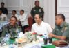 read news – TMMD 2023 akan Digelar di Kavling Seraya Kecamatan Nongsa Dalam Rapat Koordinasi Teknis (Rakornis) TMMD Ke -116 Tahun Anggaran 2023 yang berlangsung secara hybrid di Ruang Data Makodim 0316/Batam, Rabu (4/5/2023), nampak Amsakar membersamai Danrem 033/Wira Pratama, Brigjen TNI Yudi Yulistyanto juga Dandim 0316 Batam Letkol Inf Galih Bramantyo. (Foto : muhammad amin - batamtv.com)