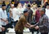 read news – Jefridin Hadiri Halal Bihalal Wredatama, Ajak Pensiunan Dukung Pembangunan Batam Sekretaris Daerah Kota Batam, Jefridin, Halal bihalal menghadiri halal bihalal keluarga besar Wredatama Kota Batam, berlangsung di Gedung Gurindam Sekupang, Minggu (14/05/2023). (Foto : muhammad amin - batamtv.com)