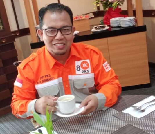 read news – 45 Bacaleg PKS Didaftarkan ke KPU Kepri Sabtu ini Ketua DPW PKS Kepri H Bahktiar, Lc, MA, mengatakan sebanyak 45 bacaleg dari DPW PKS Kepri akan didaftarkan ke KPU Kepri Sabtu (13/05/2023). (Foto : abyaqsa ramadan - batamtv.com)