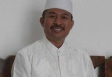 read news – Nuryanto Hadiri Halal Bihalal dengan FKUB Ketua Dewan Perwakilan Rakyat Daerah (DPRD) Kota Batam Nuryanto S.H., M.H, menghadiri Halal bi Halal Forum Kerukunan Umat Beragama (FKUB) Kota Batam dan Tokoh Masyarakat Batam di Swiss Bell Hotel, Harbour Bay, Kamis (25/5/2023) pagi. (Foto : abyaqsa ram,ramadan - batamtv.com)