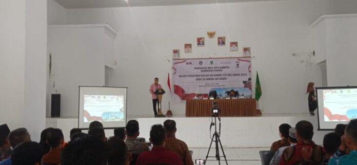 Bupati Natuna Wan Siswandi (dipanggung) mengatakan berdasarkan informasi Tindak Pidana Bareskrim bahwa Pemerintah Provinsi (Pemprov) Kepulauan Riau (Kepri) masuk dalam posisi kedua terendah dalam kasus korupsi di Indonesia tahun 2015-2022. (Foto : abdi perdana - batamtv.com) 