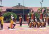 read news – Polres Karimun Kirimkan Tiga Tim Lomba PBB Pelajar Satlantas Polres Karimun mengirimkan 3 (tiga) peserta lomba peraturan baris berbaris (PBB) tingkat SD, SMP dan SMA untuk dilombakan ditingkat jajaran Polda Kepri. Senin (19/06/2023) dengan penilaian dari Tim Ditlantas Polda Kepri. (Foto abdi perdana - batamtv.com)