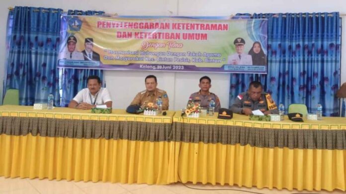 Kasat Resnarkoba Polres Bintan Iptu Sofyan Rida, S.H., M.H. sebagai narasumber tentang bahaya Narkoba yang dilaksanakan di . Kecamatan Bintan Pesisir Kabupaten Bintan. (Foto : abdi perdana - batamtv.com)