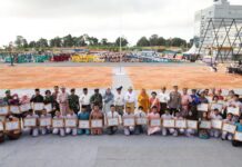 read news – Ririn Warsiti Hadiri Upacara Hardiknas 2023 Tingkat Provinsi Kepri