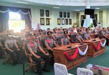 read news – Dapatkan Pemahaman Tugas dan Fungsi, Latja Diktuk Ba Polda Kepri Sambangi Dua Kantor ini Para siswa Latihan Kerja (LATJA) Diktuk Ba Polri Polda Kepri, Selasa (13/06/2023) menyambangi kantor Kantor Dewan Perwakilan Rakyat Daerah (DPRD) Kota Tanjungpinang dan Kantor Walikota Tanjungpinang. (Foto : dwi susilo - batamtv.com)