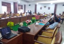 read news – RDP Komisi III DPRD Batam soal Air Rapat Dengar Pendapat (RDP soal pelayanan air bersih di Batam digelar oleh Komisi 3 DPRD Batam. (Foto : muhammad amin - batamtv.com)