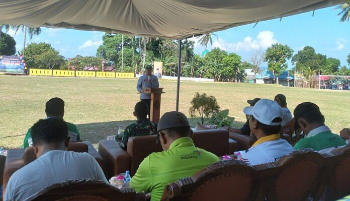 Sekretaris Daerah Kabupaten Bintan Ronny Kartika membuka secara resmi open turnamen sepak bola Dendun Cup tahun 2023 di Bintan. (Foto : dwi susilo - batamtv.com)