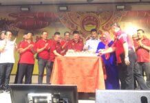 read news – Semarak Perayaan HUT ke-33 Vihara Samudra Dharma Cui Kao Pekong Keng HUT ke-33 Vihara Samudra Dharma Cui Kao Pekong Keng tahun ini memiliki makna khusus dengan diadakannya pemberkatan khusus yang dipimpin oleh seorang bante dari Thailand. (Foto : muhammad amin - batamtv.com)