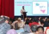 read news – Sosialisasi Distribusi dan Verifikasi Administrasi Pangkalan LPG 3 Kg Diikuti Seribuan lebih Pemilik Pangkalan Gas Walikota Batam HM Rudi saat menghadiri acara yang digelar Disperindag Kota Batam soal agenda Sosialisasi Distribusi & Verifikasi Administrasi Pangkalan LPG 3 Kg. Acara dihadiri lebih dari seribu agen pangkalan gas se – Kota Batam di Hotel Harmoni One, Kamis (27/7/2023). (Foto : abyaqsa ramadan - batamtv.com)