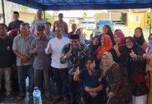 read news- Alex Ajak Warga Bukit Tempatan Prioritaskan Pendidikan Anak