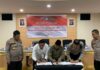 read news – Kecelakaan yang Libatkan Pelajar di Kepri Meningkat Penandatanganan Perjanjian Kerja Sama dalam upaya meningkatkan kesadaran lalu lintas di kalangan pelajar dilakukan Ditlantas Polda Kepri bekerja sama dengan Dinas Pendidikan Provinsi Kepri dan Kantor Wilayah Kementerian Agama Provinsi Kepri, di Rupatama Polda Kepri, Jumat (07/07/23). (Foto : muhammad amin - batamtv.com)