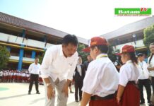 read news – Wujudkan Indonesia Emas 2045, Kepala BP Batam Beri Motivasi ke Sekolah
