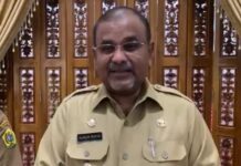 read news – Program Pandu Bidan Selamat di Karimun Diperkenalkan Bupati Bupati Karimun, Aunur Rafiq mempresentasikan Program Pandu Bidan Selamat kepada Tim Panel Independen dari Kementerian Pemberdayaan Aparatur Negara dan Reformasi yang merupakan program inovasi dari UPT Puskesmas Meral dalam rangka memberikan pelayanan kesehatan bagi ibu hamil dan bayi. (Foto : abdi perdana- batamtv.com)