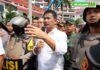read news – Kepala BP Batam Temui Massa Aksi