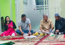 read news – Syukuran Pawargo Kota Batam Terdaftar di Kemenkumham Ketua Pawargo Kota Batam Rina Safitri SH MH, saat memberikan sambutan dalam acara syukuran atas terdaftarnya Pawargo Batam di Kemenkumham. (Foto : muhammad amin - batamtv.com)