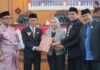 read news – Hasan Ikuti Rapat Paripurna Perubahan APBD 2023 ke DPRD Penjabat (Pj) Wali Kota Tanjungpinang, Hasan, S.Sos., menyampaikan nota pengantar Rancangan Peraturan Daerah (Ranperda) tentang Perubahan Anggaran Pendapatan dan Belanja Daerah Perubahan (APBD-P) tahun anggaran 2023 di hadapan anggota DPRD setempat. (Foto : dwi susilo - batamtv.com)
