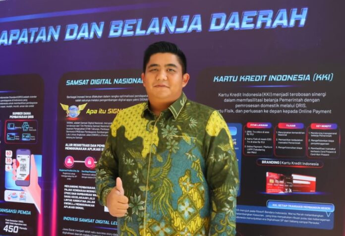 Bup[ati Bintan Robi Kurniawan menyebut sudah ada juga Penetapan Peraturan Menteri Dalam Negeri (Permendagri) Nomor 56 Tahun 2021 tentang Tim Percepatan dan Perluasan Digitalisasi Daerah Provinsi dan Kabupaten/Kota serta Tata Cara Elektronifikasi Transaksi Pemerintah Daerah (ETPD). (Foto : abdi perdana - batamtv.com)