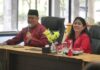 read news – Aula Bandar Seri Bentan Jadi Lokasi Penyelanggaraan Rapat Kemendagri Sekretaris Daerah Kabupaten Bintan, Ronny Kartika (kanan) menghadiri Rapat Koordinasi dengan Kementerian Dalam Negeri Republik Indonesia di Bintan di Aula Bandar Seri Bentan, yang berlangsung Jumat (27/10). (Foto : abdi perdana - batamtv.com)