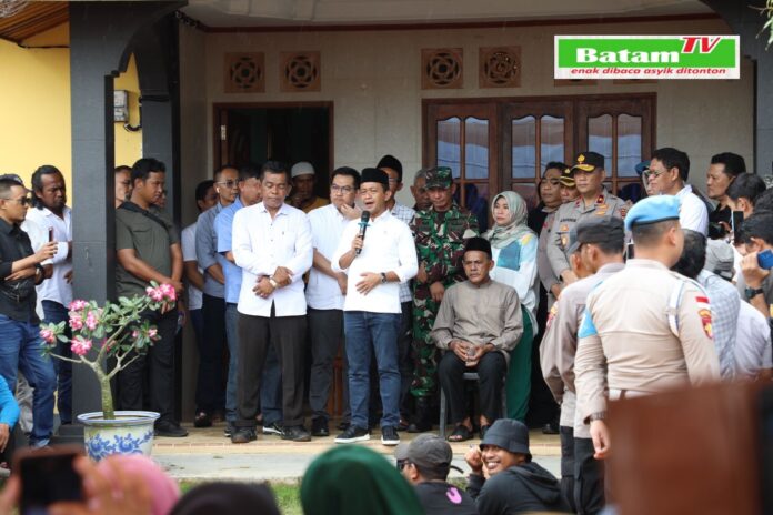 Picsart_23-10-01_17-33-54-842