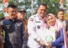 read news – Pj Walikota Tanjungpinang Hasan Dampingi Gubernur Kepri Serahkan Cadangan Pangan Pj Walikota Tanjungpinang Hasan (kiri) saat mendampingi Gubernur Kepri Ansar Ahmad menyerahkan secara simbolis bantuan Cadangan Pangan Pemerintah (CPP) yang akan diterima oleh 7.280 Keluarga Penerima Manfaat (KPM) di Kota Tanjungpinang Kamis (5/10). (Foto : dwi susilo - batamtv.com)