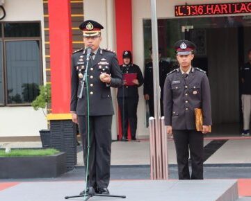 (Foto : abdi perdana - batamtv.com) Kepala Kepolisian Resor Bintan AKBP Riky Iswoyo, S.I.K., M.M. menyampaikan tujuan dari pelaksanaan upacara Peringatan Hari Kesaktian Pancasila sebagai momen penghormatan kepada para Pahlawan Revolusi.(Foto : abdi perdana - batamtv.com)