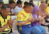 read news – Road Race Bupati Lingga Cup 2023 Dibuka Bupati Lingga Nizar menyebut Road Race Bupati Cup 2023 yang pertama ini berjalan sukses dan semoga ajang ini menjadi tempat silaturahmi serta dapat memberikan wadah bagi pembalap-pembalap daerah. (Foto : abdi perdana - abatamtv.com)