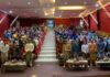 read news – Malam Puncak Dies Natalis Ke-11 HIMK Digelar di Tanjungpinang Malam puncak peringatan Hari Ulang Tahun ke-11 Himpunan Mahasiswa Kundur (HIMK) Tanjungpinang-Bintan digelar di Gedung Kesenian Aisyah Sulaiman, Jum'at (18/11/2023) malam. (Foto : dwi susilo - batamtv,com)