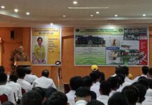 read nes – Diklat STIP Jakarta terkait Transportasi Laut Diklat Pemberdayaan Masyarakat dihadiri oleh Asisten III Pemko Tanjungpinang, Augus Raja Unggul (berdiri) . Augus Raja Unggul mengatakan, Pemko Tanjungpinang tentunya sangat mendukung diklat yang diselenggarakan STIP Jakarta ini. (Foto : abdi perdana - batamtv.com)