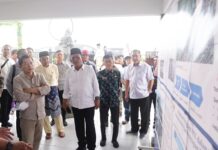 read news -Gubernur Kepri Sebut Pembangunan Pelabuhan Kuala Riau Tanjungpinang Sangat Mendesak Menteri PPN/Kepala Bappenas Suharso Monoarfa (kiri) melakukan peninjauan pembangunan pelabuhan didampingi Gubernur Ansar saat mendampingi . (Foto : dwi susilo - batamtv.com)