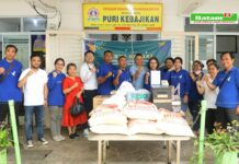 read news – Sambut Natal 2023, Persekutuan Doa BP Batam Gelar Bakti Sosial