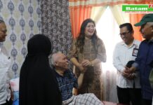 read news – Jalin Tali Kasih, BP Batam Kunjungi Para Pensiunan, Anak Yatim dan Pegawai Sakit