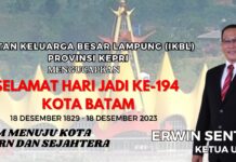 read news – Bergabung dengan Ribuan Peserta, Warga IKBL Kepri Ramaikan Pawai Budaya Hari Jadi Batam ke-194 Ketua Umum IKBL Kepri, Erwin Sentosa mengucapselamat Hari Jadi Kota Batam ke 194. (Foto : abyaqsa ramadan - batamtv.com)