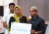read neaws – Inilah Hasil Rapat Evaluasi BLT Lansia 2023 Tingkat Kabupaten Bintan Ketua TP-PKK Provinsi Kepulauan Riau Hj. Dewi Kumalasari Ansar (kiri) menghadiri acara ini bersama Bupati Bintan Roby Kurniawan. (Foto : abdi perdana - batamtv.com)