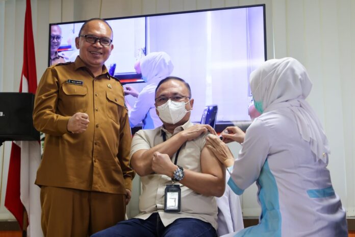 Kegiatan ini diresmikan oleh Kepala Dinas Kesehatan Provinsi Kepulauan Riau M. Bisri pada hari Senin, 27 November 2023. (Foto dwi susilo - batamtv.com )