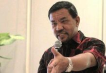 read news – Sinergi Dispar Kepri dan Kota Tanjungpinang dalam Tingkatkan Potensi Pariwisata Kadispar Propinsi Kepri Guntur Sakti saat berkoordinasi dalam mencapai tujuan bersama dalam meningkatkan potensi pariwisata Tanjungpinang dan Provinsi Kepri. (Foto : abdi perdana - batamtv.com)