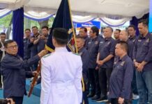 read news – Kantor PWI Kepri di Tanjungpinang Resmi Digunakan Kepala Dinas Komunikasi dan Informatika (Diskominfo) Kota Tanjungpinang, Teguh Susanto,ST mengatakan selamat atas pindahnya Kantor PWI Kepri ke Kota Tanjungpinang sebagai ibukota provinsi. (Foto : abdi perdana - batamtv.com)