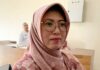 read news – Dinkes Tanjungpinang Galakkan Deteksi Potensi Kekurangan Hormon Tiroid Kadinkes Pengendalian Penduduk dan Keluarga Berencana Kota Tanjungpinang, dr. Elfiani Sandri menjelaskan anjuran pemeriksaan ini disampaikan Kementerian Kesehatan (Kemenkes) untuk deteksi potensi kekurangan hormon tiroid yang dapat memicu gangguan metabolisme tubuh anak. (Foto : abdi perdana - batamtv.com)