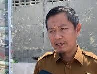 read news – (DPMPTSP) Tanjungpinang Ujicobakan Program DINDA kepada Pelaku UMKM Sekda Kota Tanjungpinang Zulhidayat, S.Hut menjelaskan Halo Dinda itu adalah inisiasi dari Pemerintah Kota Tanjungpinang dalam rangka memberikan kepastian hukum bagi UMKM. (Foto : dwi susilo - batamtv.com)