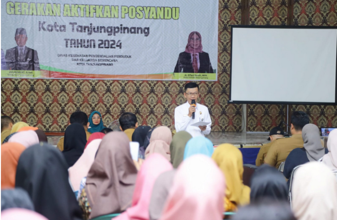 Pj Walilkota Tanjungpinang Hasan saat memaparkan upaya penanganan stunting di Tanjungpinang . (Foto : dwi susilo - batamtv.com)