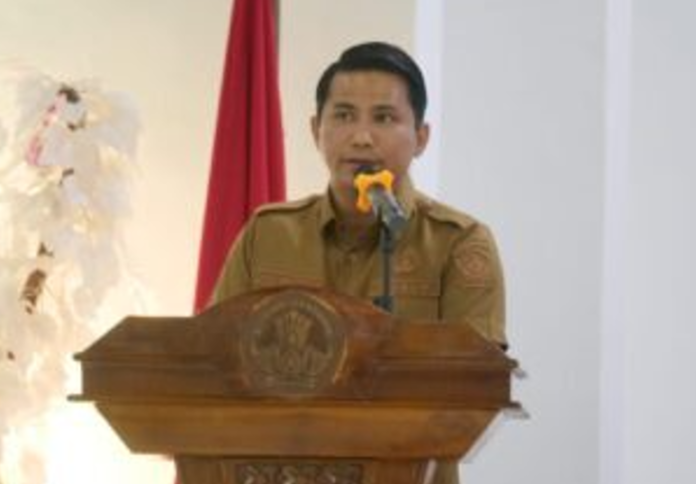 Wabup Bintan Ahdi Muqsith menyampaikan, rencana verifikasi dan validasi data P3KE dimulai pada tahun 2024, akan diperoleh hasil data yang valid dan mutakhir.. (Foto : abdi perdana - batamtv.com)