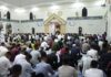 read news – Personil Polda Kepri Salat Tarawih di Masjid Al Halim Kapolda Kepri Irjen. Pol. Drs. Yan Fitri Halimansyah,M.H., bersama Wakapolda Kepri dan Irwasda Polda Kepri, bersama sama Pejabat Utama (PJU) Polda Kepri bersama-sama melaksanakan ibadah salat tarawih. (Foto : muhammad amin - batamtv.com)