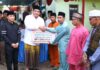 read news – Penyampaian Progres Pembangunan Bintan oleh Bupati Roby Bupati Roby Kurnaiwan saat menyerahkan bantuan ke masjid i Bintan Toapaya. (Foto : abdi perdana - batamtv.com)
