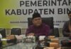 read news – BNI Audiensikan Dana Pensiun Program BNI Simponi dengan Pemkab Bintan Bank Negara Indonesia (BNI) terkait Program BNI Simponi, melakukan audiensi Rabu (24/04) di Ruang Rapat Bawah Bapelitbang Bintan. Audiensi ini dipimpin langsung oleh Sekretaris Daerah Kabupaten Bintan, Ronny Kartika yang diikuti beberapa pejabat terkait lainnya.. (Foto : abdi perdana - batamtv.com)