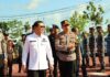 read news – Polres Bintan Gelar Apel jelang Lebaran Apel Gelar Pasukan Operasi Ketupat Seligi 2024 Polres Bintan dipimpin oleh Wakil Bupati Bintan Ahdi Muqsith, S.IP. didampingi oleh Kapolres Bintan AKBP Riky Iswoyo, S.I.K., M.M, Rabu (3/4/2024).(Foto : abdi perdana - batamtv.com)