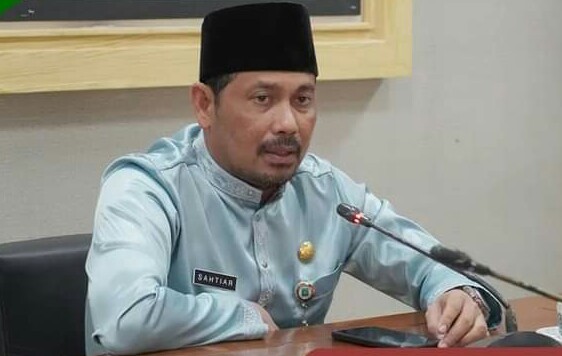 (Foto : abdi perdana - batamtv.com) Sekretaris Daerah Kabupaten Kepulauan Anambas, Sahtiar SH., MM., Sambut Baik dan Akan Memfasilitasi Rekrutmen Bintara Polri Anak Daerah, Jumat (19/4) (Foto : abdi perdana - batamtv.com)