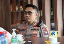 read news – Arus Balik di Bulang Linggi Terjadi Hingga Dini Hari Kapolres Bintan AKBP Riky Iswoyo melakukan pengecekan arus balik hingga dini hari . (Foto : abdi perdana - batamtv.com)