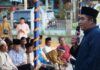 read news – Bupati Bintan dan jajaran Berupaya Tingkatkan sarana dan Prasarana Bupati Bintan menampung aspirasi dari pengurus masjid. Sebab, bantuan untuk rumah ibadah menjadi nomor satu (prioritas) bagi Bupati Bintan. (Foto: abdi perdana - batamtv.com)