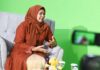 read news – Dialog di TVRI Kepulauan Riau, Dewi Ansar Ungkap Peran Luar Biasa Kartini Masa Kini Ketua TP PKK Provinsi Kepri Dewi Ansar dalam dialog mengingatkan Kartini merupakan sosok penting dalam memperjuangkan hak-hak perempuan di masa lampau.(foto : dwi susilo - batamtv.com)
