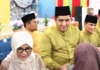 read news – Tiga Tempat yang Dijadikan Lokasi Halal Bi Halal Bupati Bintan Rangkaian Halal bi Halal dijalani Bupati Bintan Roby Kurniawan Kamis, 11 April 2024 di Gedung Nasional Tanjung Uban, Kecamatan Bintan Utara, Kabupaten Bintan.. (Foto: abdi perdana - batamtv.com)